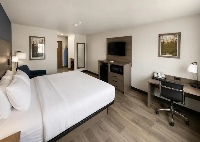 Majestic Canyon Lodge, A Dazzler Select By Wyndham 3* Williams