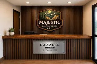Hotel Majestic Canyon Lodge, A Dazzler Select By Wyndham Williams