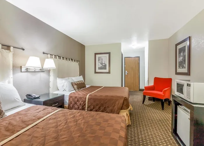 Majestic Canyon Lodge, A Dazzler Select By Wyndham Hotel Williams